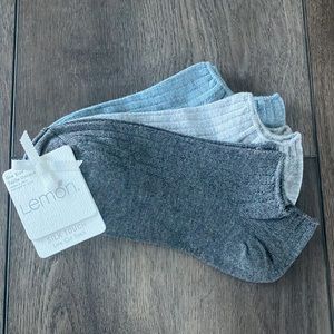 New 3 Pack Lemon Socks